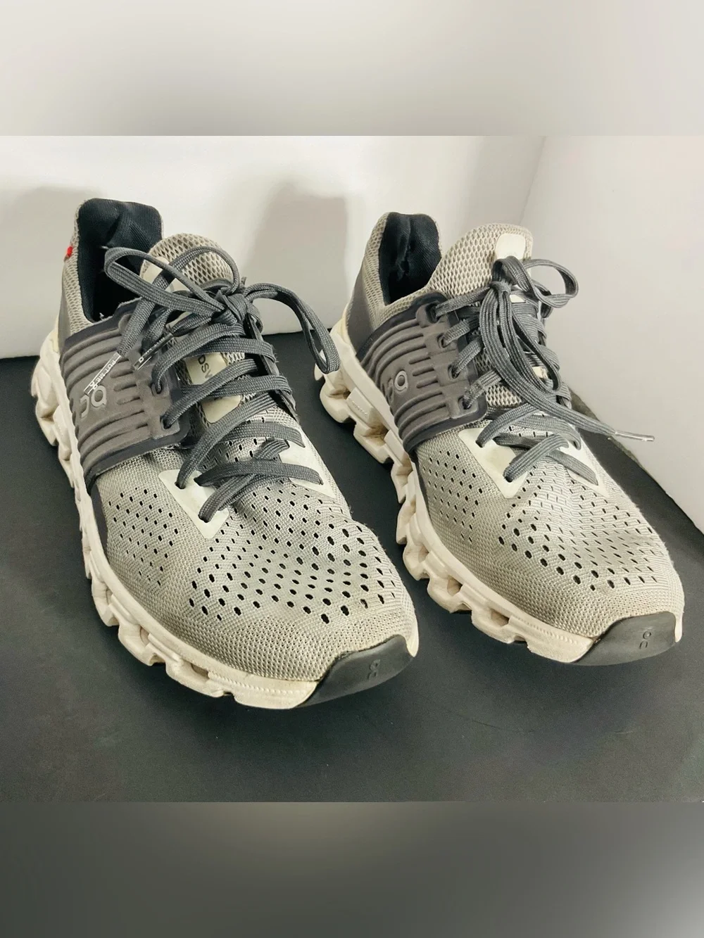 On Running Men's Grey and Cream Cloudrunning Athletic Sneakers